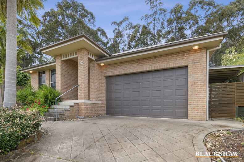 17 Batman Place Sunshine Bay