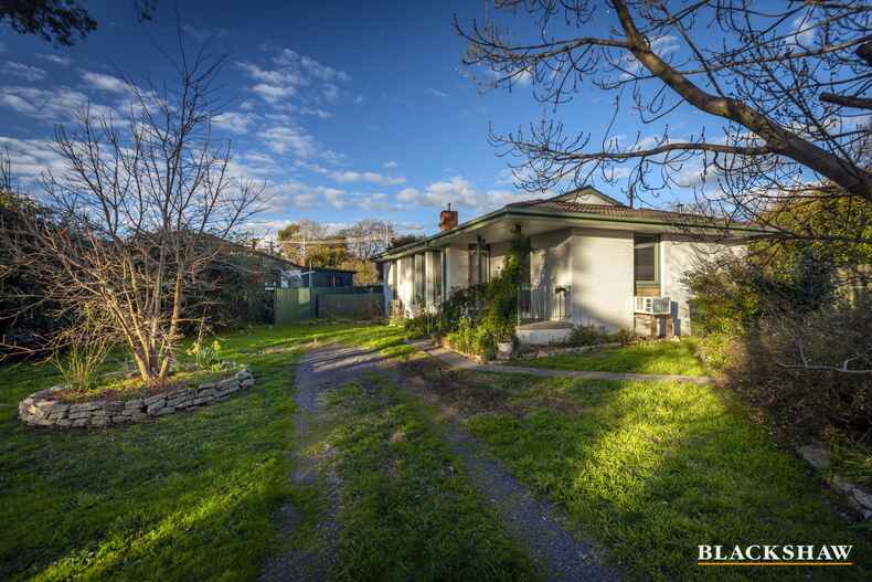 6 Yambina Crescent Waramanga 6 Yambina Crescent Waramanga