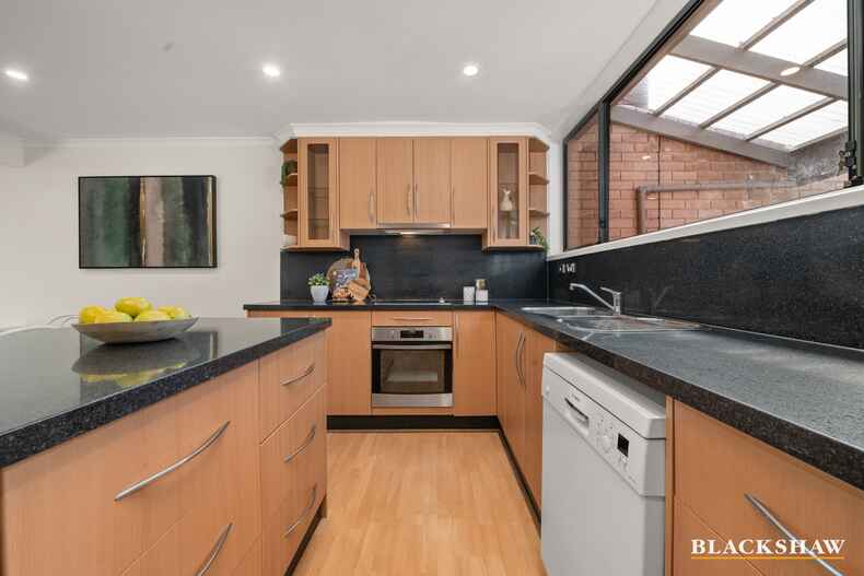 33 Jewell Close Phillip 33 Jewell Close Phillip