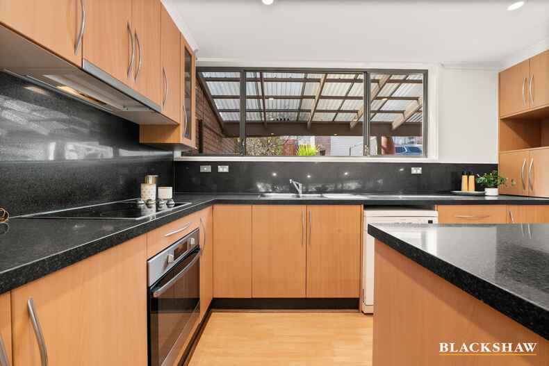 33 Jewell Close Phillip 33 Jewell Close Phillip