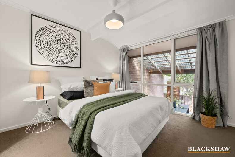 33 Jewell Close Phillip 33 Jewell Close Phillip