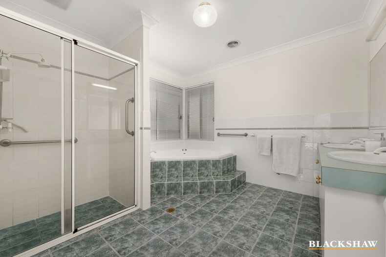 16 James Scott Close Kambah 16 James Scott Close Kambah