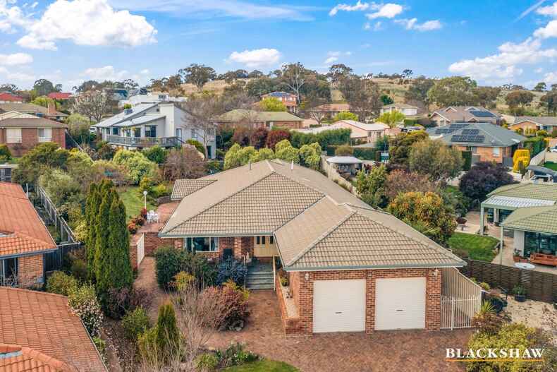 16 James Scott Close Kambah 16 James Scott Close Kambah