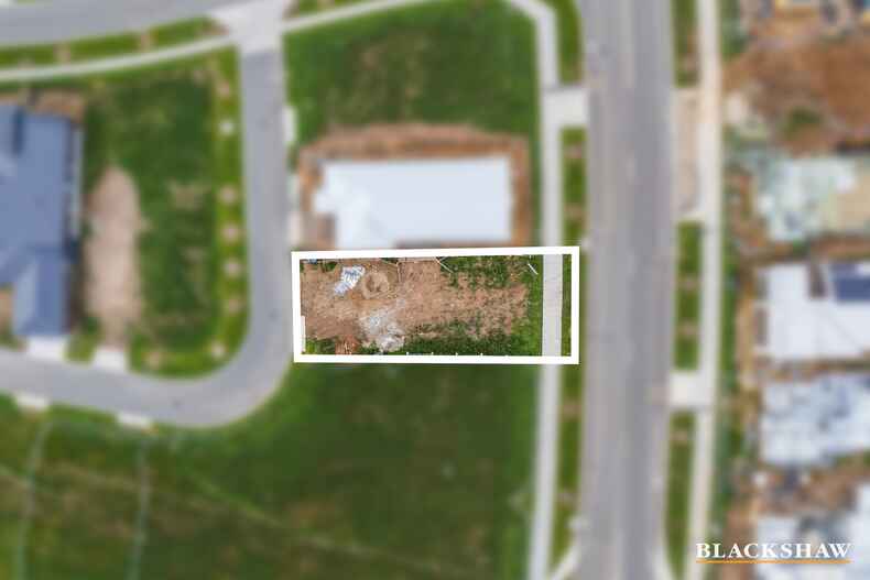 102 Sculthorpe Avenue Whitlam 102 Sculthorpe Avenue Whitlam