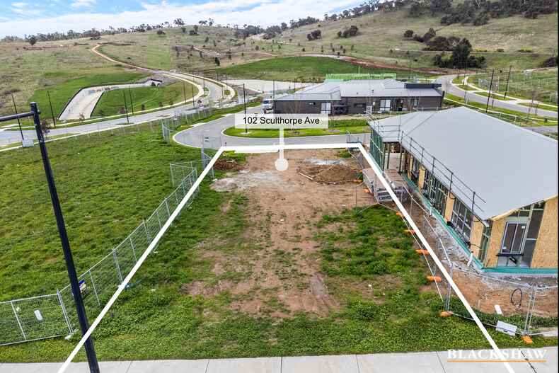 102 Sculthorpe Avenue Whitlam 102 Sculthorpe Avenue Whitlam