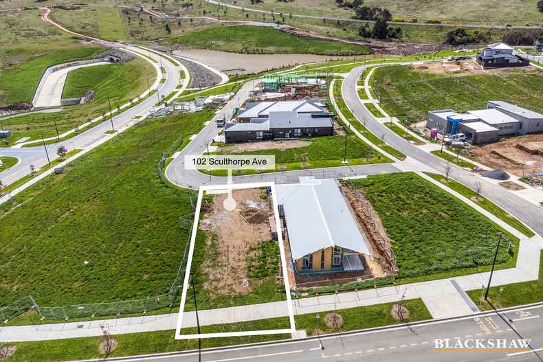 102 Sculthorpe Avenue Whitlam 102 Sculthorpe Avenue Whitlam