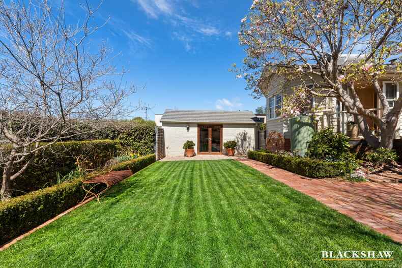 28 Novar Street Yarralumla