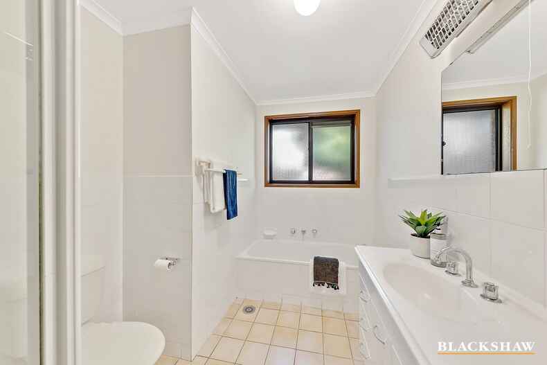 6/15 Hargrave Street Scullin