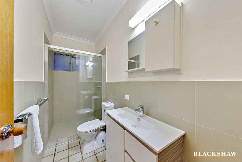 24 Banks Street Yarralumla 24 Banks Street Yarralumla