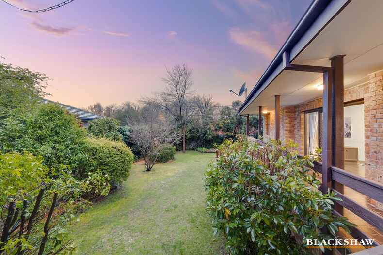 24 Banks Street Yarralumla 24 Banks Street Yarralumla