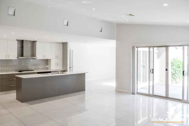 11 Careel Street Harrison