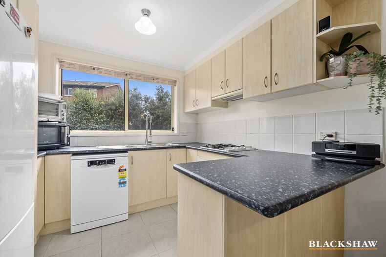 7/6 Mowatt Street Queanbeyan