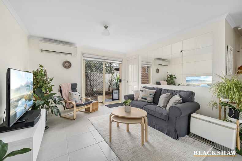 7/6 Mowatt Street Queanbeyan