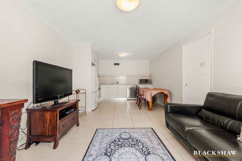 7 Glasgow Place Hughes 7 Glasgow Place Hughes