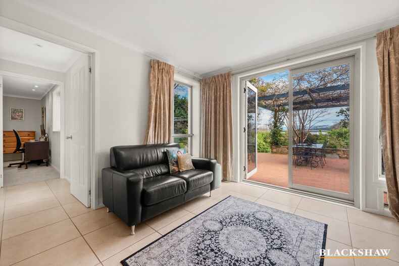 7 Glasgow Place Hughes 7 Glasgow Place Hughes