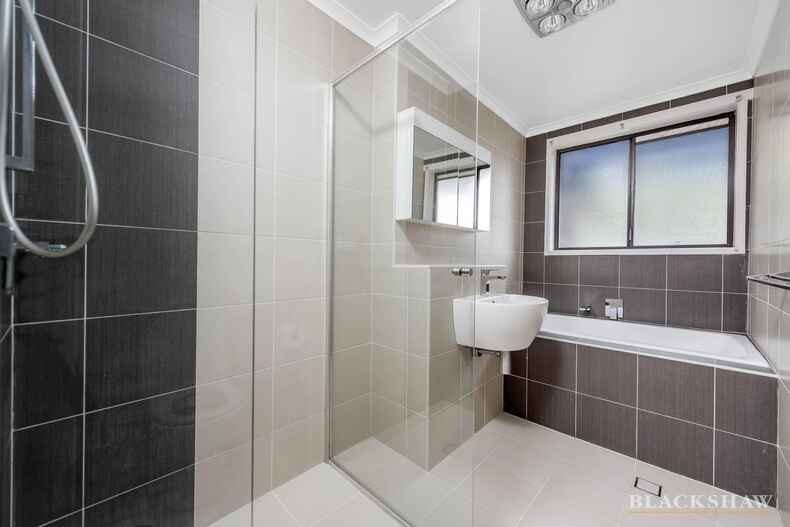 422 Bugden Avenue Fadden 422 Bugden Avenue Fadden