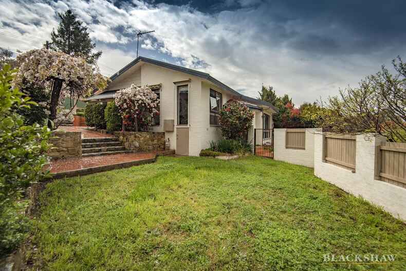 422 Bugden Avenue Fadden 422 Bugden Avenue Fadden