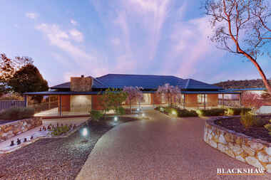 13 Timbarra Crescent O'Malley