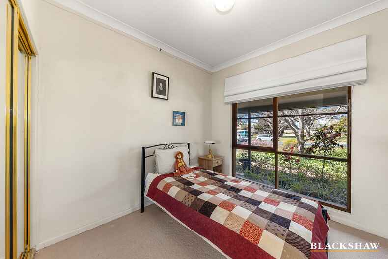 36 Blaxland Crescent Griffith