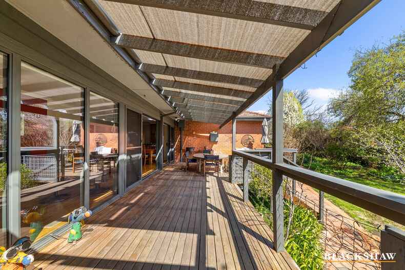 36 Blaxland Crescent Griffith