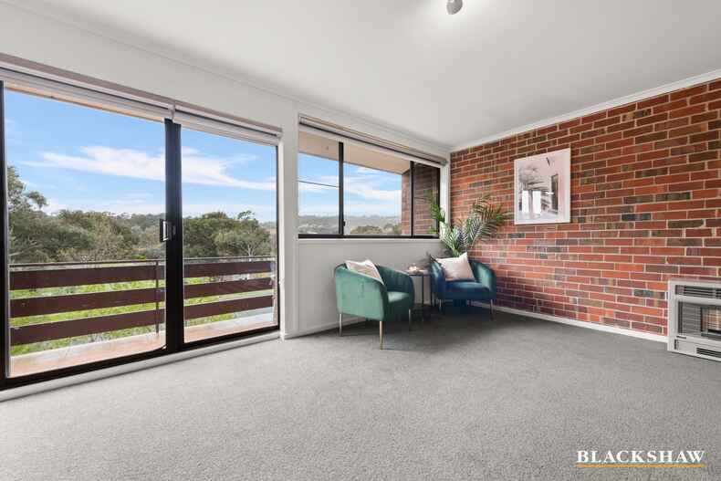 2 Joyce Place Mawson 2 Joyce Place Mawson