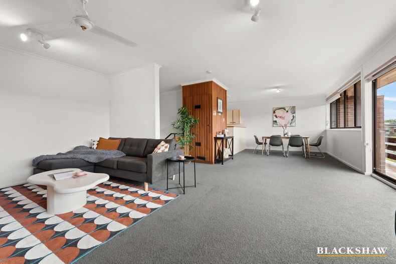 2 Joyce Place Mawson 2 Joyce Place Mawson