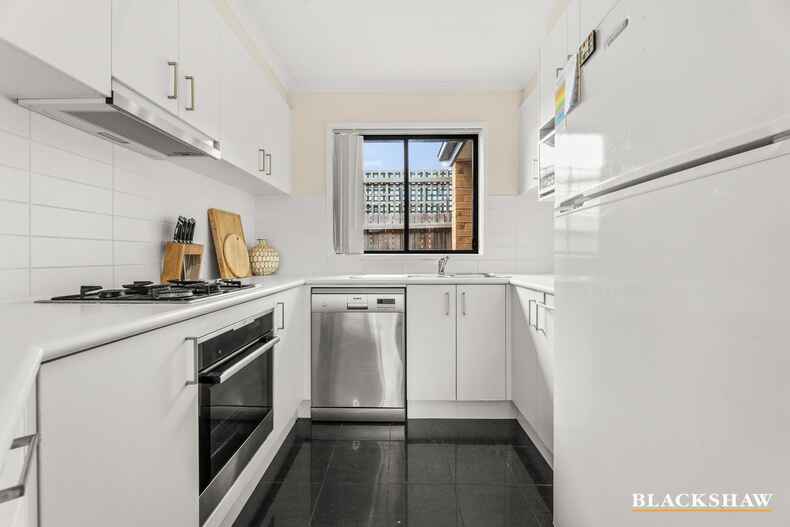 6 Greenman Street Macgregor