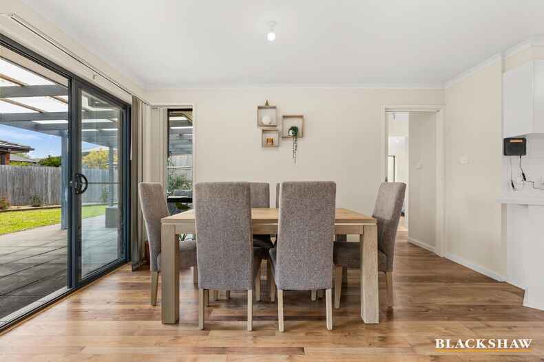 6 Greenman Street Macgregor