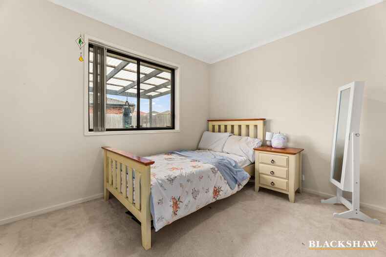 6 Greenman Street Macgregor