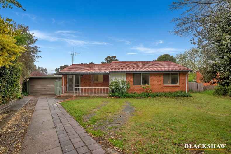 33 Follett Street Scullin 33 Follett Street Scullin