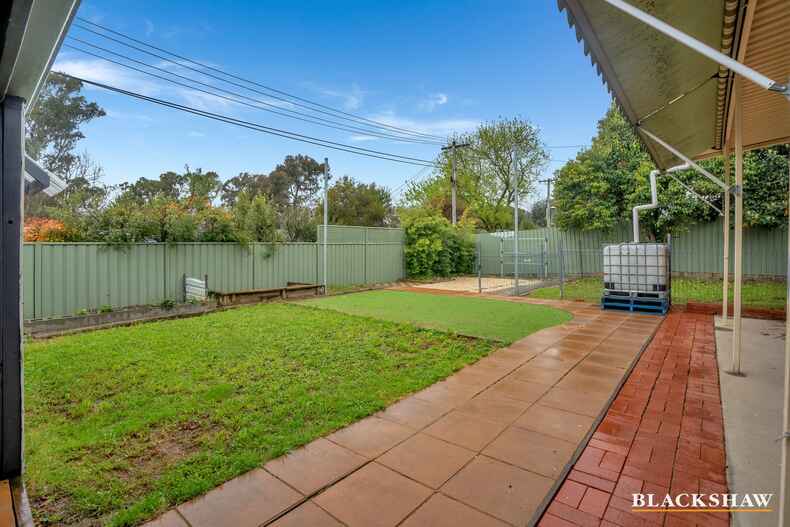 33 Follett Street Scullin 33 Follett Street Scullin