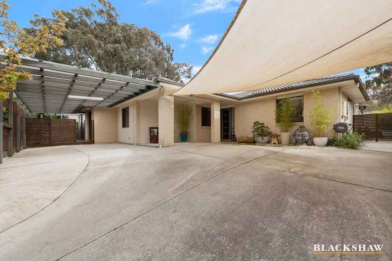 48/48a McTaggart Crescent Kambah 48/48a McTaggart Crescent Kambah