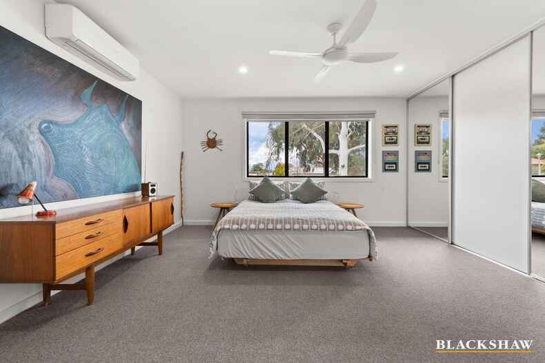 18 Clifford Crescent Melba 18 Clifford Crescent Melba