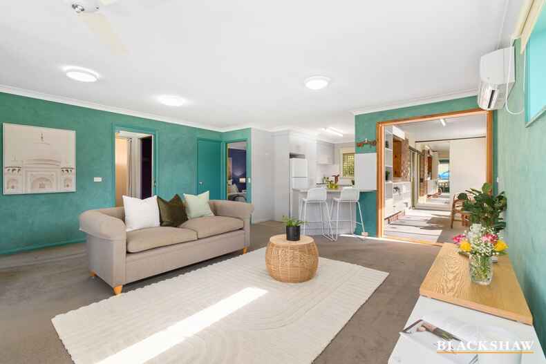 1 Lincoln Crescent North Batemans Bay