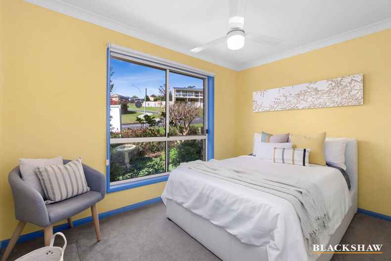 1 Lincoln Crescent North Batemans Bay