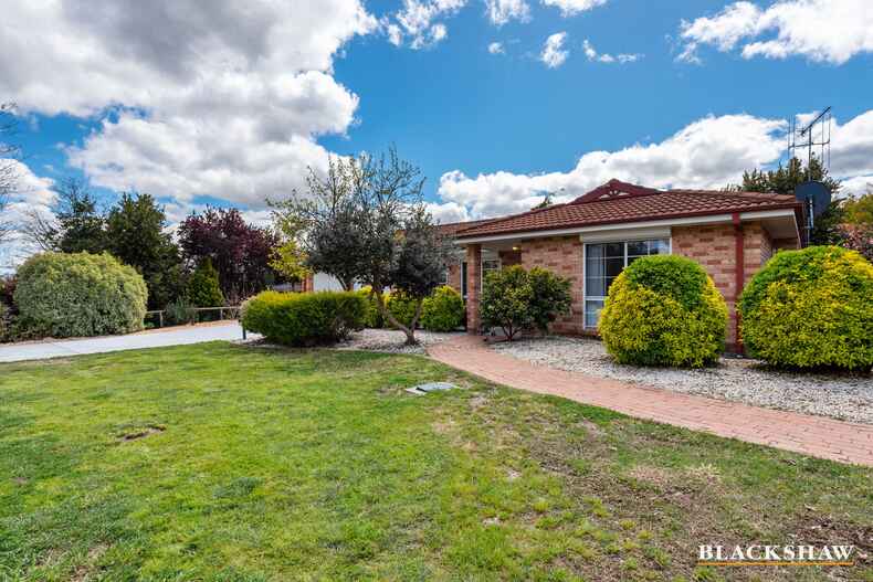 1 Burrowa Street Palmerston 1 Burrowa Street Palmerston