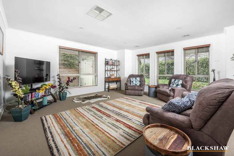 43 Hanrahan Crescent Dunlop 43 Hanrahan Crescent Dunlop