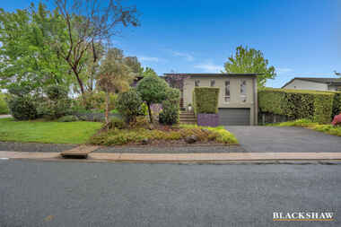 34 Burrendong Street Duffy