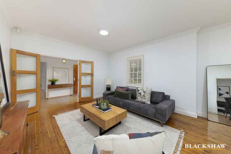 73 Euree Street Reid