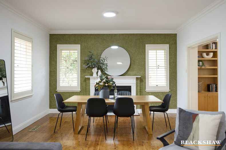 73 Euree Street Reid