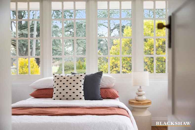 73 Euree Street Reid