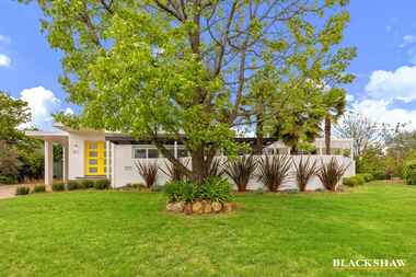 40 Waller Crescent Campbell