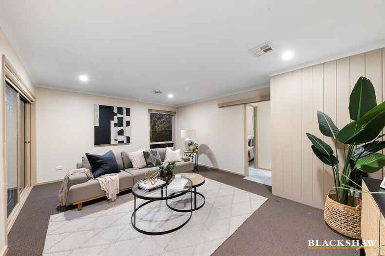 20 Dowthwaite Street Fraser 20 Dowthwaite Street Fraser