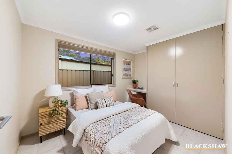 20 Dowthwaite Street Fraser 20 Dowthwaite Street Fraser