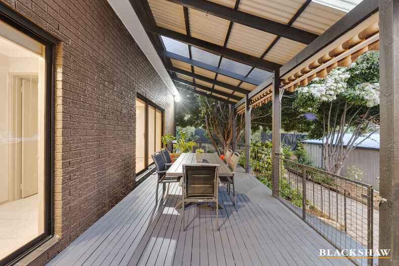 20 Dowthwaite Street Fraser 20 Dowthwaite Street Fraser