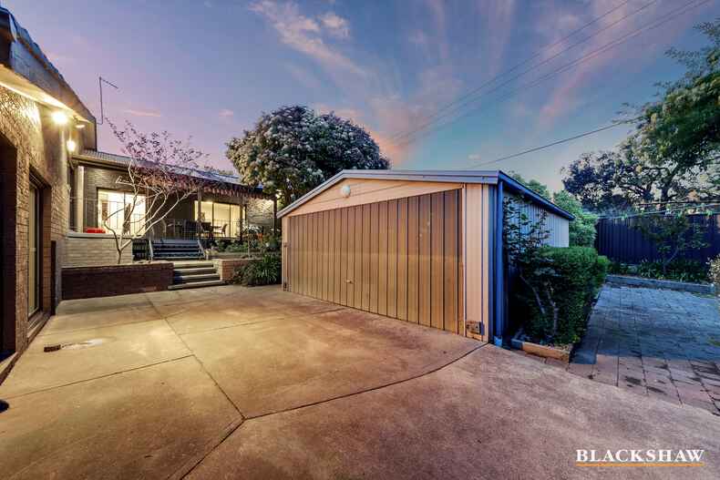 20 Dowthwaite Street Fraser 20 Dowthwaite Street Fraser