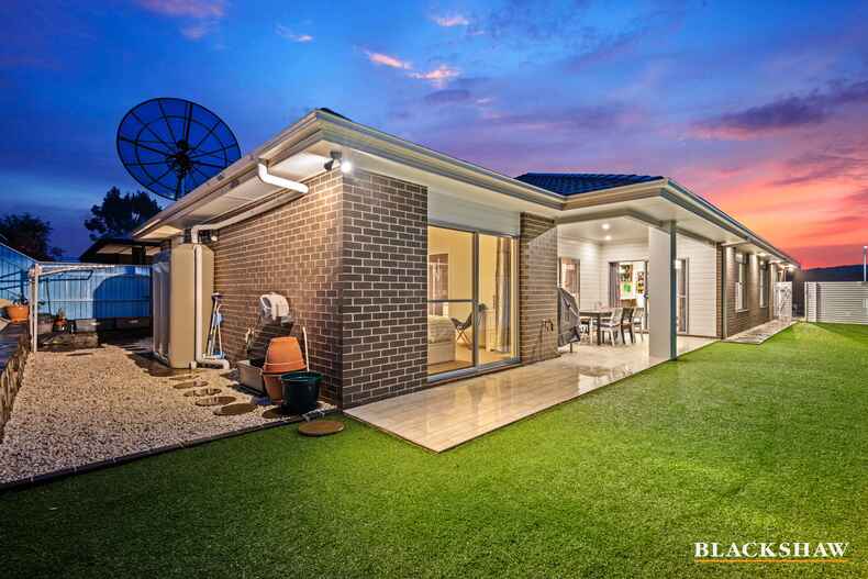 6 Willesee Rise Coombs 6 Willesee Rise Coombs