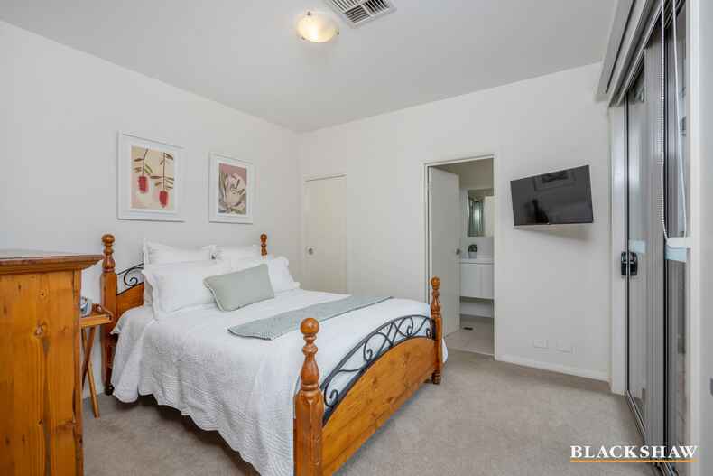 18 Isherwood Street Weston 18 Isherwood Street Weston