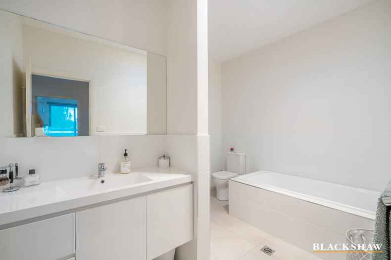 18 Isherwood Street Weston 18 Isherwood Street Weston