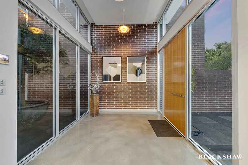 82 Dawes Street Kingston 82 Dawes Street Kingston